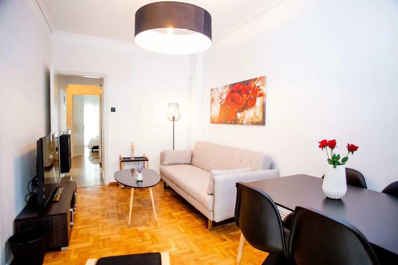 Thessaloniki Center Apartment On The Sea